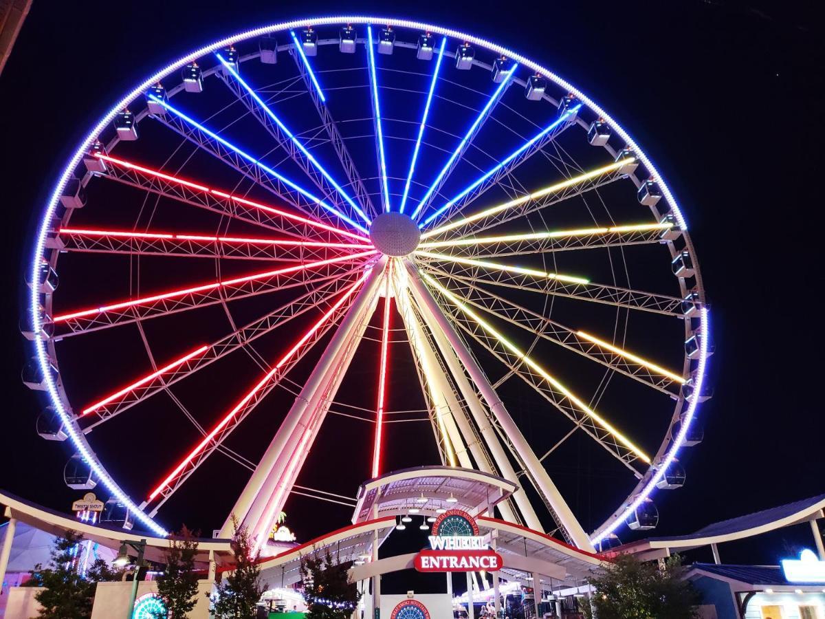 Whispering Winds, Hot Tub, Game Room, Wifi, 1089 Free Tickets Each Paid Day, Dollywood And More Gatlinburg Dış mekan fotoğraf