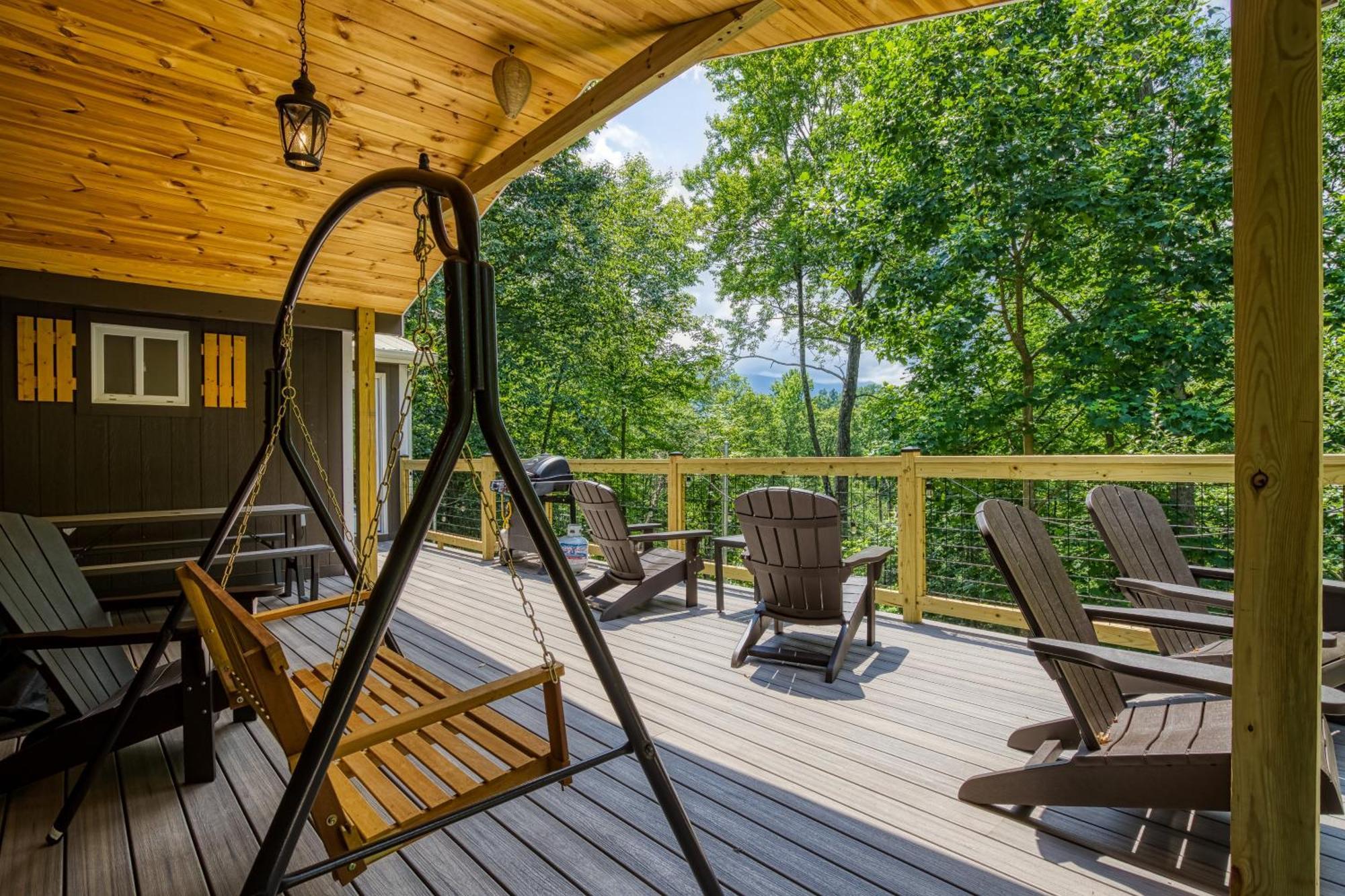 Whispering Winds, Hot Tub, Game Room, Wifi, 1089 Free Tickets Each Paid Day, Dollywood And More Gatlinburg Dış mekan fotoğraf