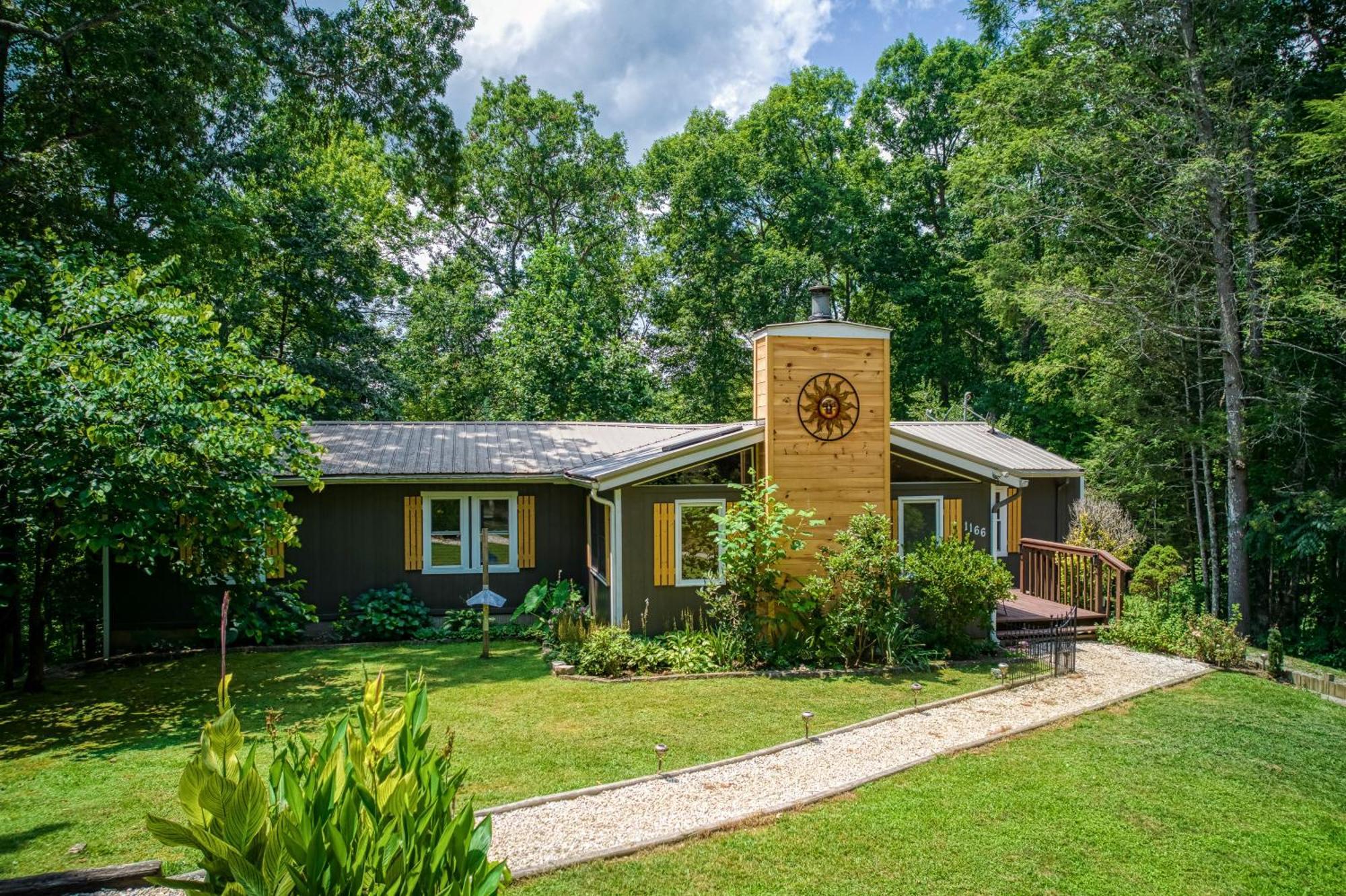 Whispering Winds, Hot Tub, Game Room, Wifi, 1089 Free Tickets Each Paid Day, Dollywood And More Gatlinburg Dış mekan fotoğraf